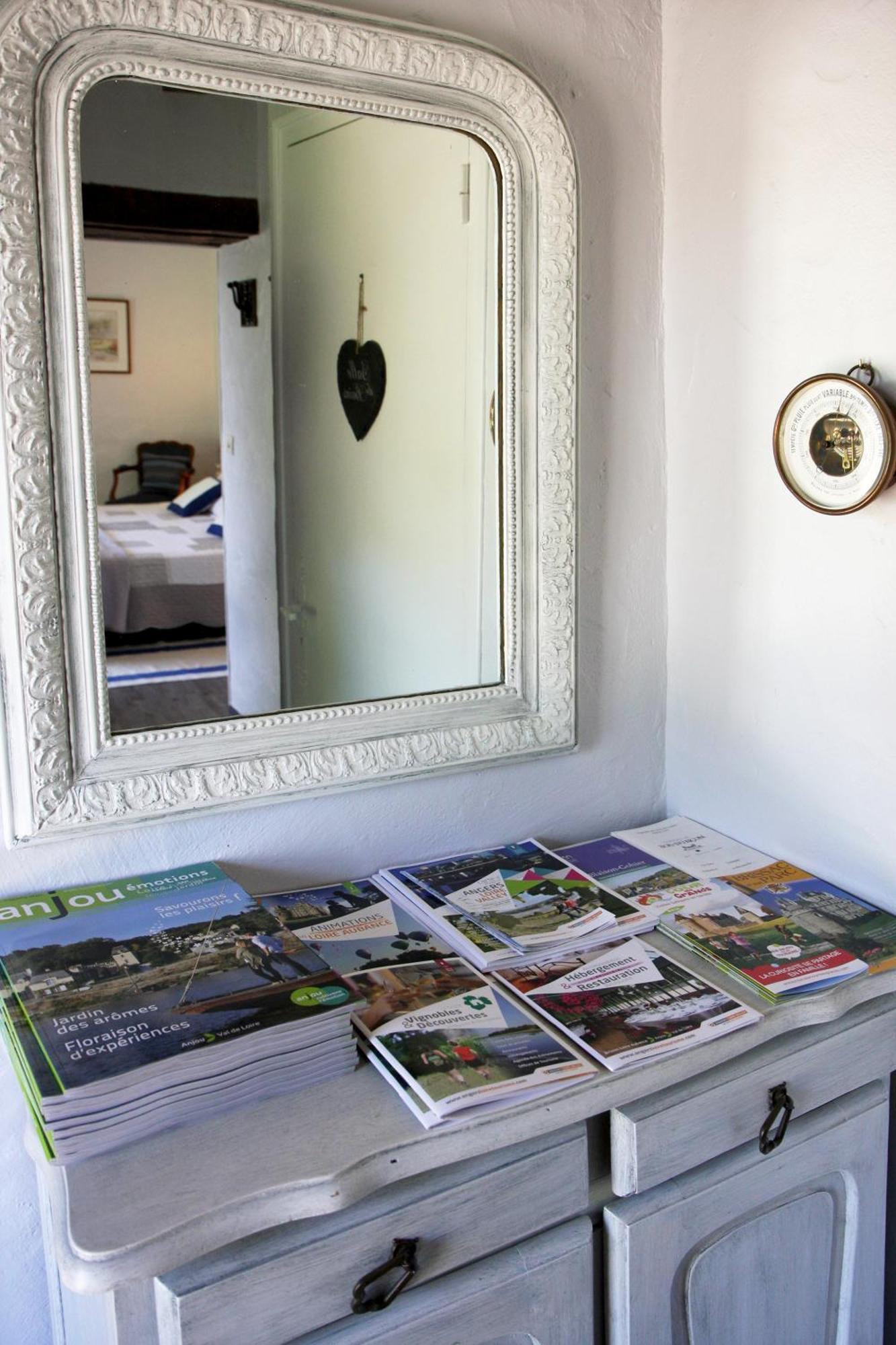 Bed and Breakfast La Butte De Gohier Blaison Zewnętrze zdjęcie